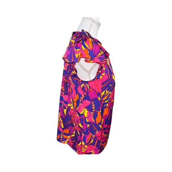 Rose And olive Floral Animal Print Blouse. Multicolored. Shorts Sleeve Top S - Picture 3 of 4